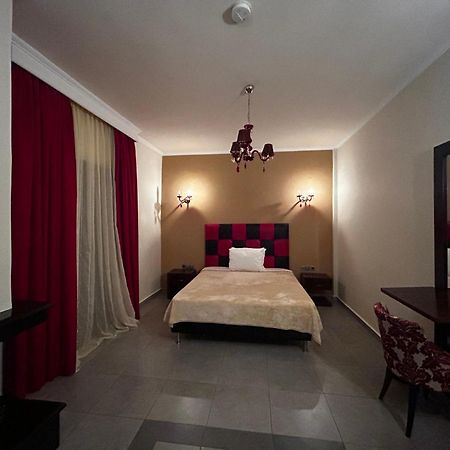 Faraggi Hotel Символи Экстерьер фото