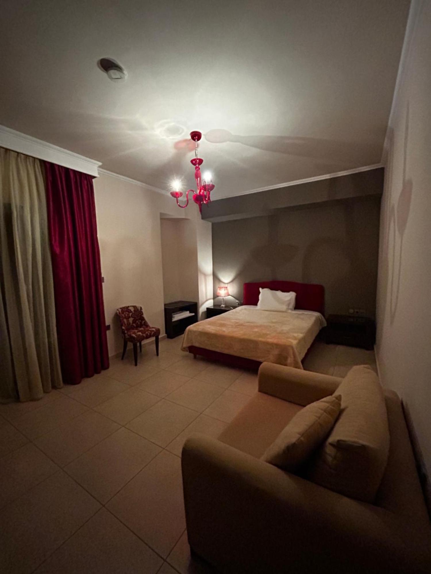 Faraggi Hotel Символи Экстерьер фото