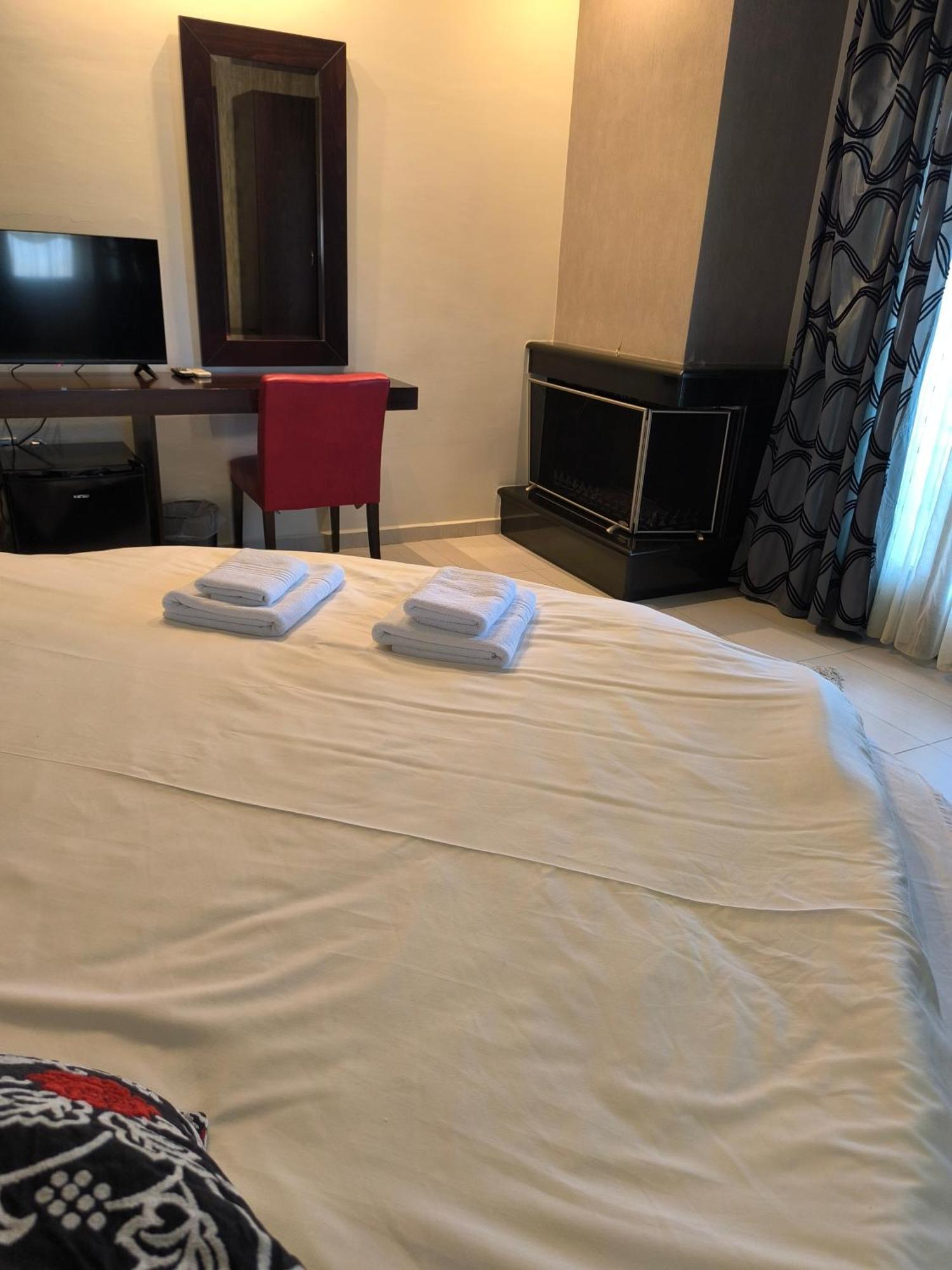 Faraggi Hotel Символи Экстерьер фото
